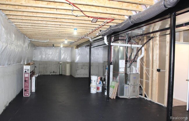 Building Photo - 8270 Carston Ln