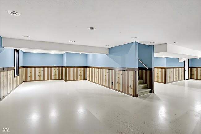 Building Photo - 2161 Silver Rose Dr