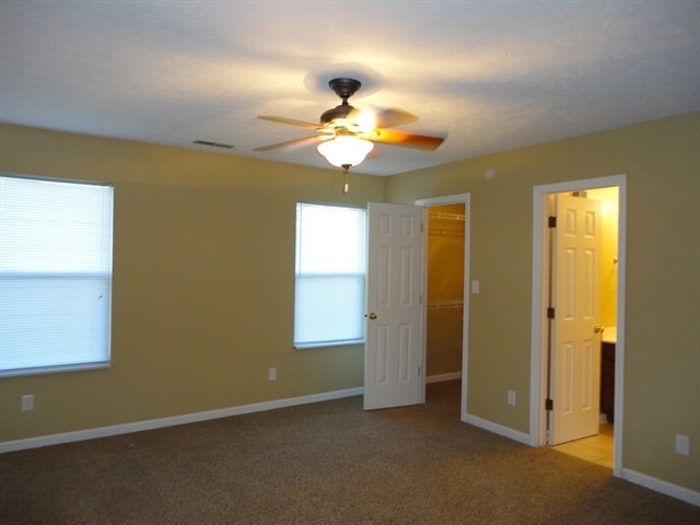 Building Photo - 1046 Mosswood Cir