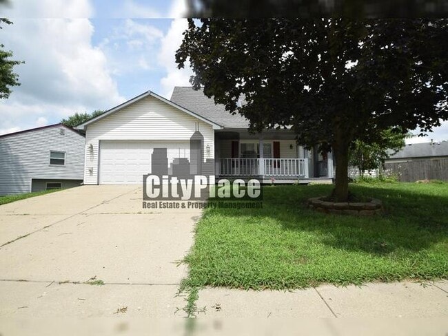 Building Photo - 1442 Maria Ave
