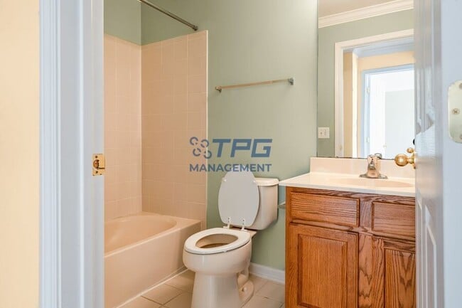 Building Photo - 117 Donato Cir