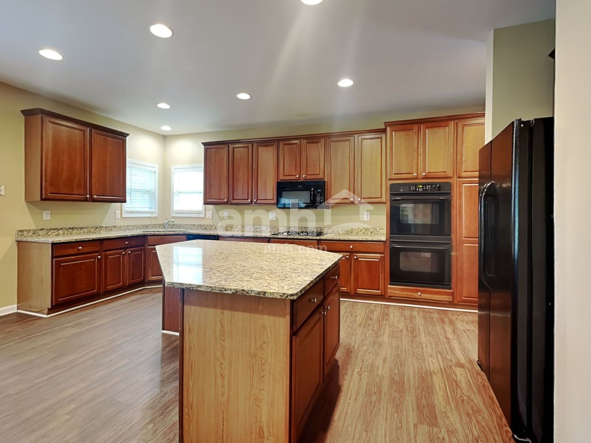Building Photo - 2737 Autumn Bluff Way