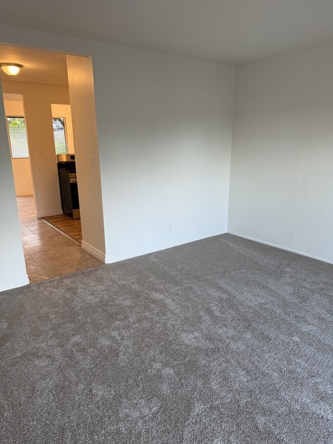 Building Photo - 94-1430-1430 Lanikuhana Ave