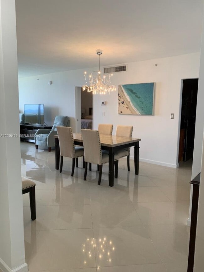 Building Photo - 3001 S Ocean Dr