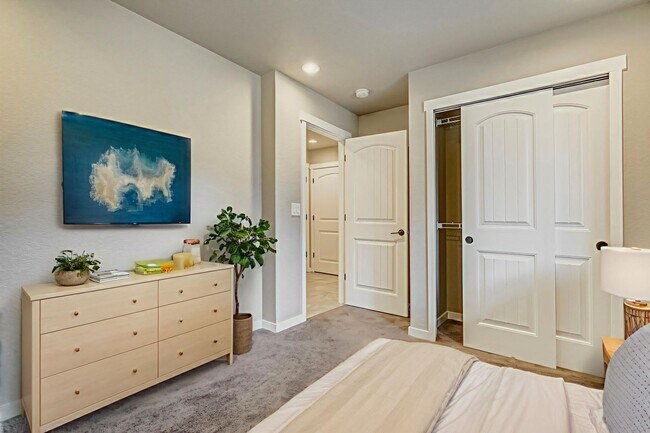 Building Photo - Modern 4BR with Open Kitchen, Patio & 2-Car Garage