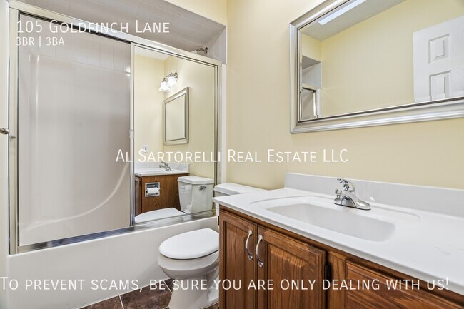 Building Photo - 105 Goldfinch Ln