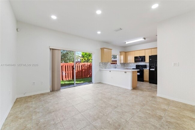 Building Photo - 14049 SW 51st Ln