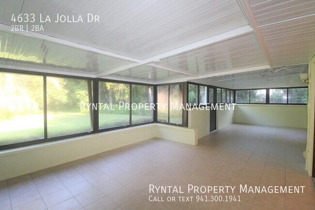 Building Photo - 4633 La Jolla Dr