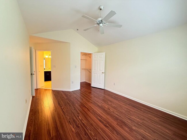Building Photo - 12823 Fair Briar Ln