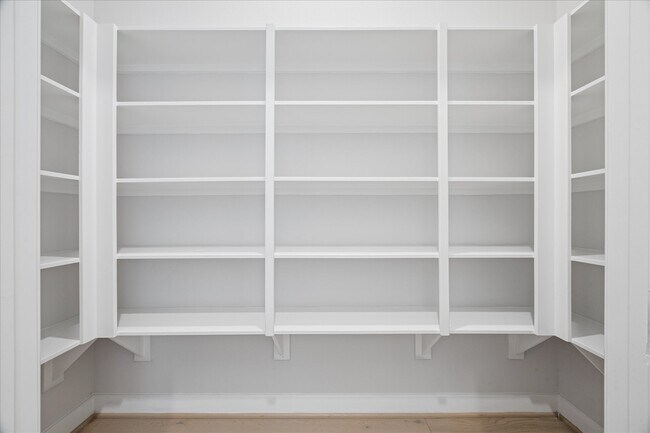 Building Photo - 2238 Mason Terrace Dr