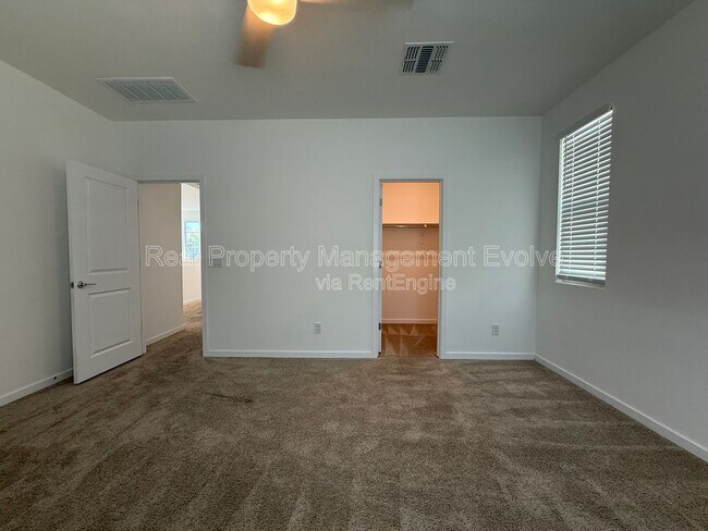 Building Photo - 17760 W Cassia Way