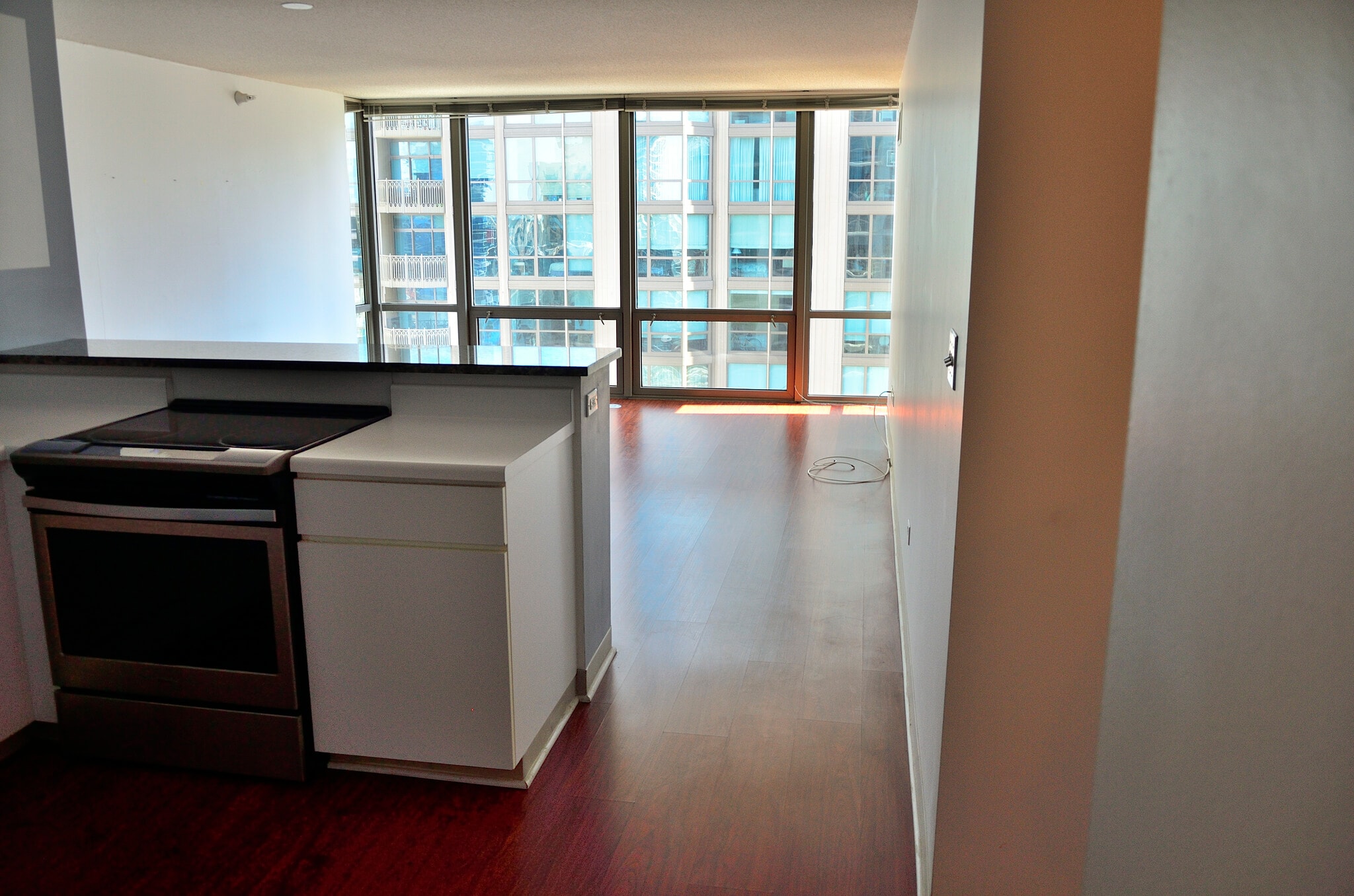 Building Photo - 2 E Erie St
