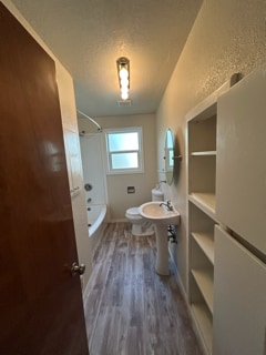 Building Photo - 2136 N Callow Ave