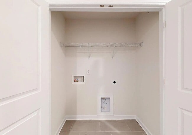 Building Photo - spacious and beautifully appointed townhome