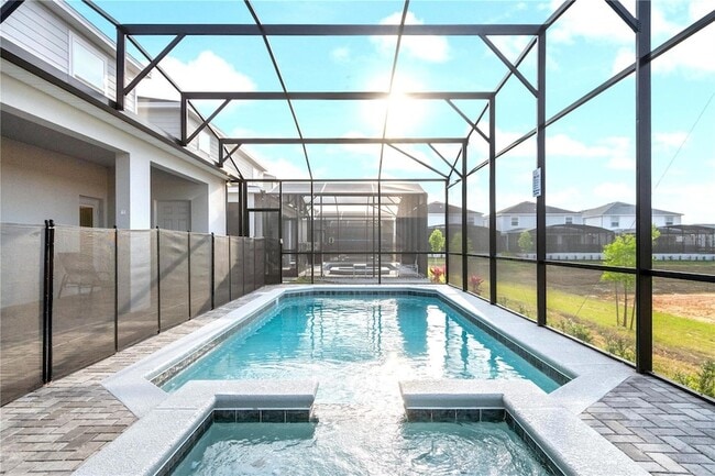 Building Photo - 15972 Sandy Cliffs Dr