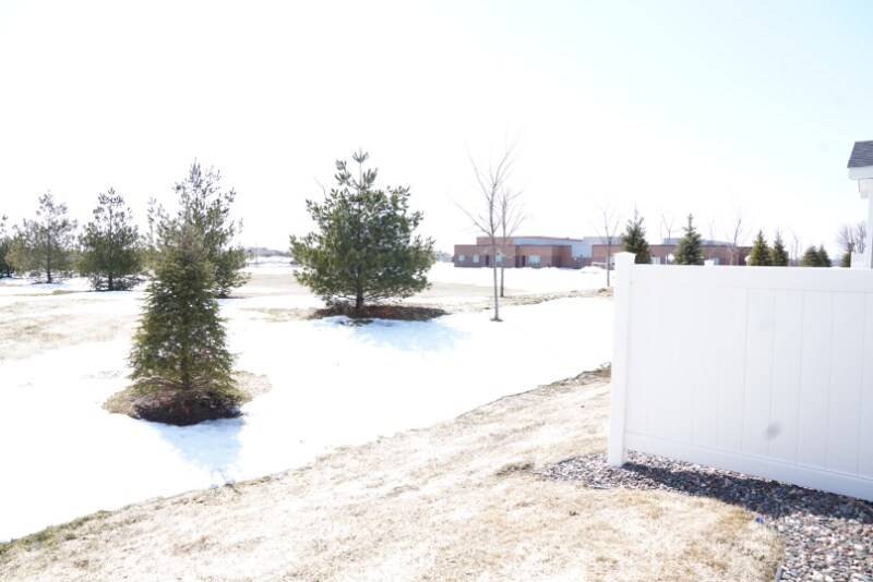 Building Photo - 11301 Brookview Rd
