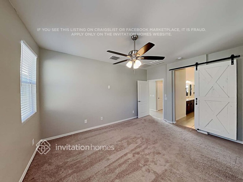 Building Photo - 4282 E Toledo St