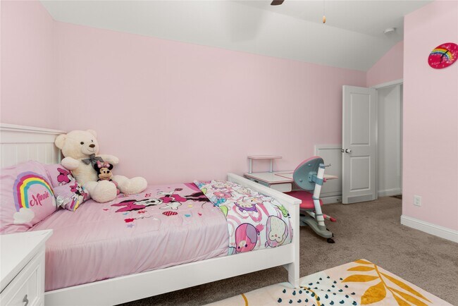 Building Photo - 28230 Emerald Bnd