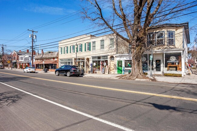 Building Photo - 55075 Main Rd
