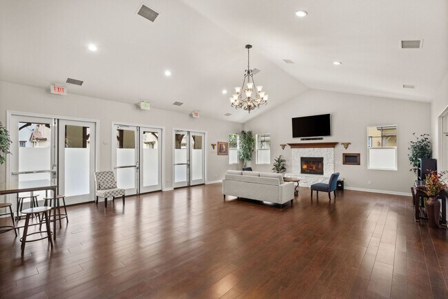 Building Photo - 13190 Murano Ave