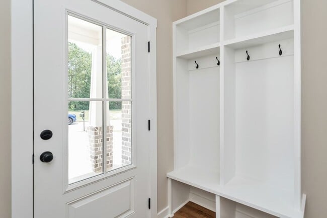 Building Photo - NEW CONSTRUCTION TOWNHOME FOR RENT! 3 BED ...