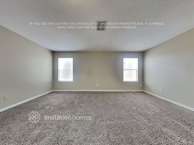 Building Photo - 11170 Golden Silence Dr