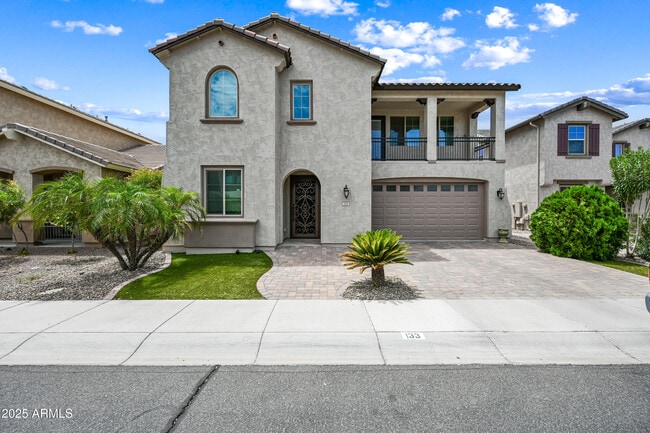 Primary Photo - 133 E Prescott Dr