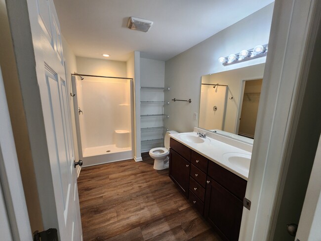 Building Photo - 38 Micah Ct