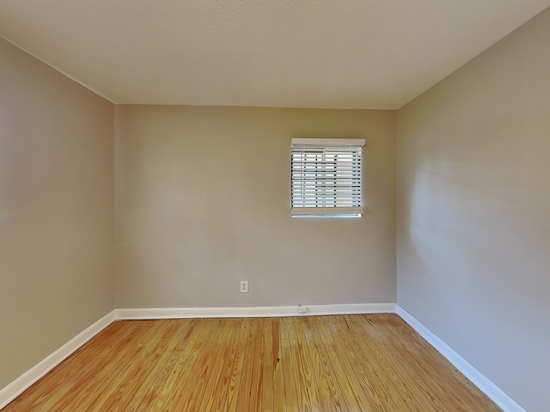 Building Photo - 1332 Eubanks Ave