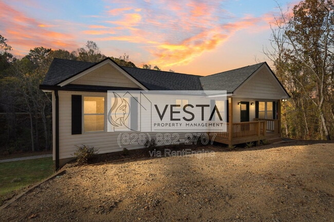 Primary Photo - 16 Meadows Town Rd