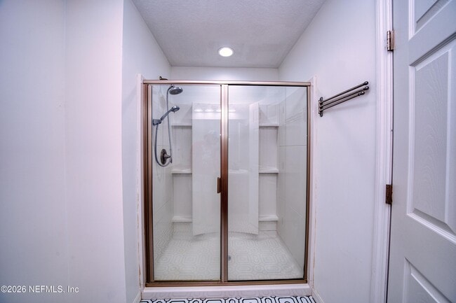 Building Photo - 7019 Coldwater Dr
