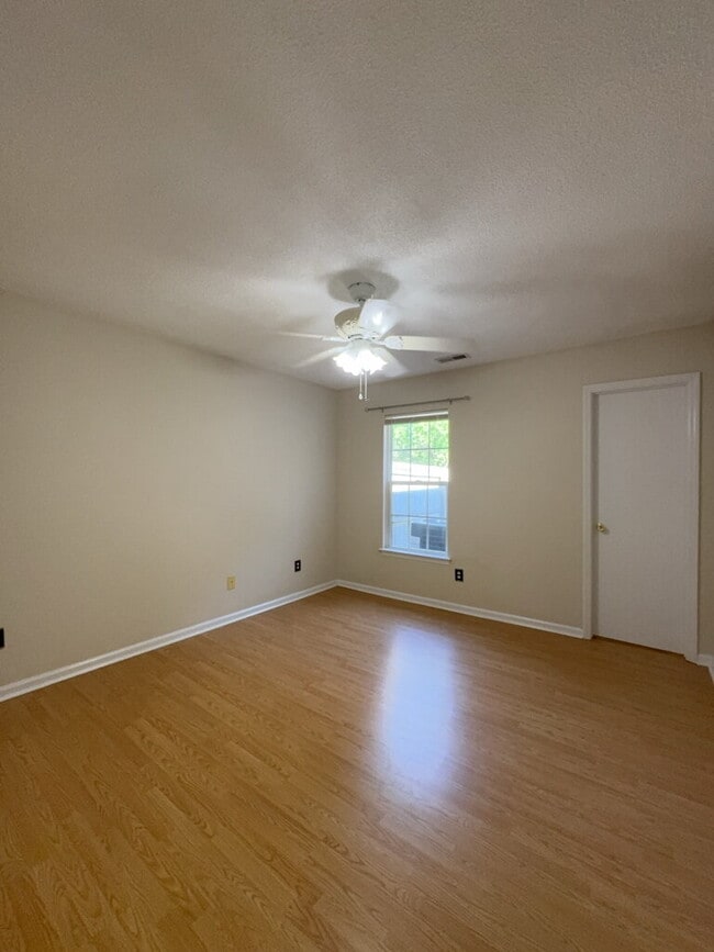 Building Photo - 1992 W Brandymill Ln