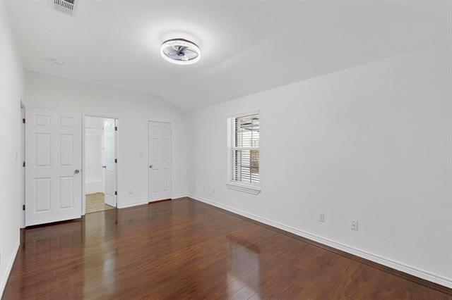 Building Photo - 6622 Victoria Ave