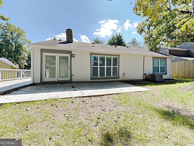 Building Photo - 947 Shiloh Ridge Run NW
