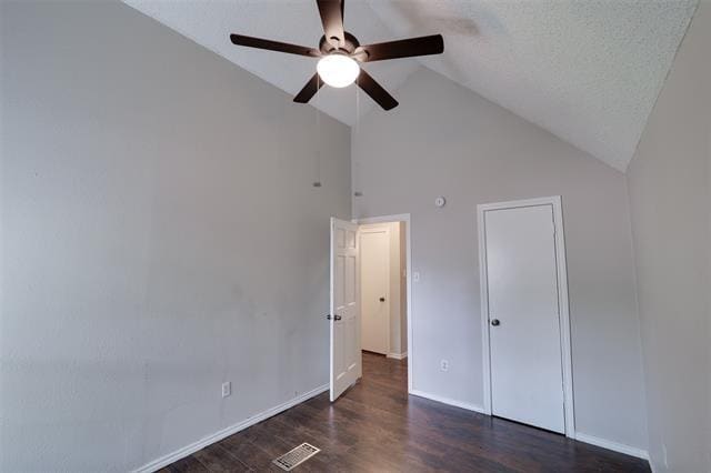 Building Photo - 3906 San Luis Ct
