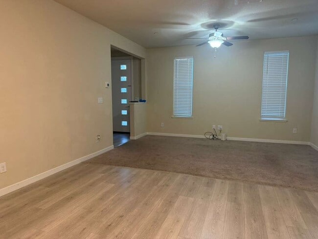Building Photo - 9950 Del Surf Ln