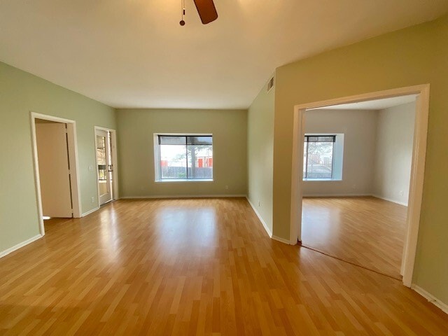 Building Photo - 2211 S Braeswood Blvd