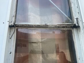Building Photo - 512 Griffin-
