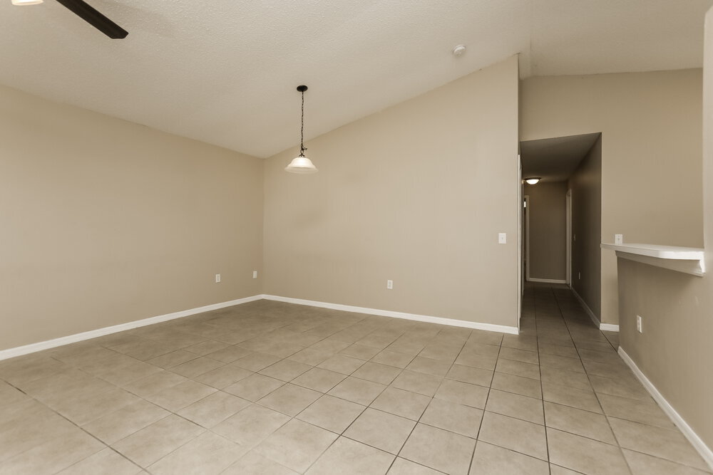 Building Photo - 326 Daniels Pointe Dr