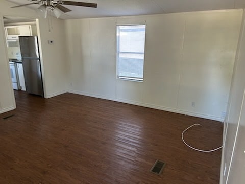 Building Photo - 2246 Nicolai Ave