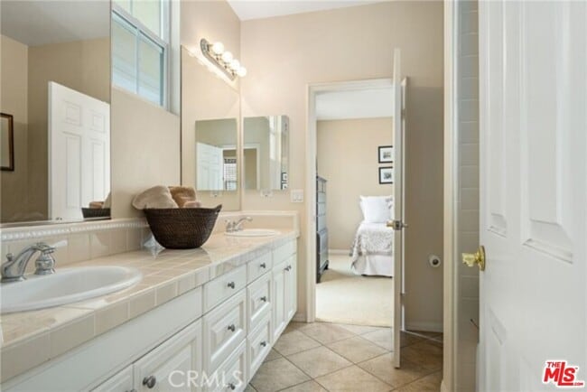 Building Photo - 2088 Ward St