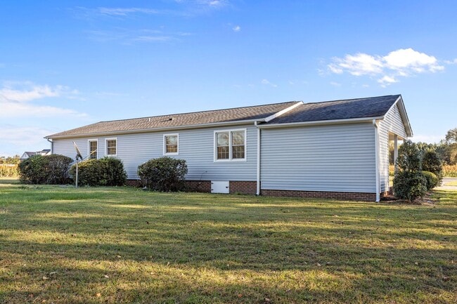 Building Photo - Lovely 3 bed 2 bath home located in Lillin...