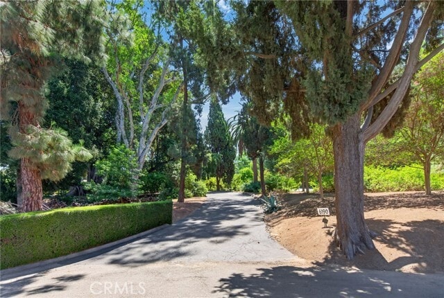 Building Photo - 6190 Hawarden Dr