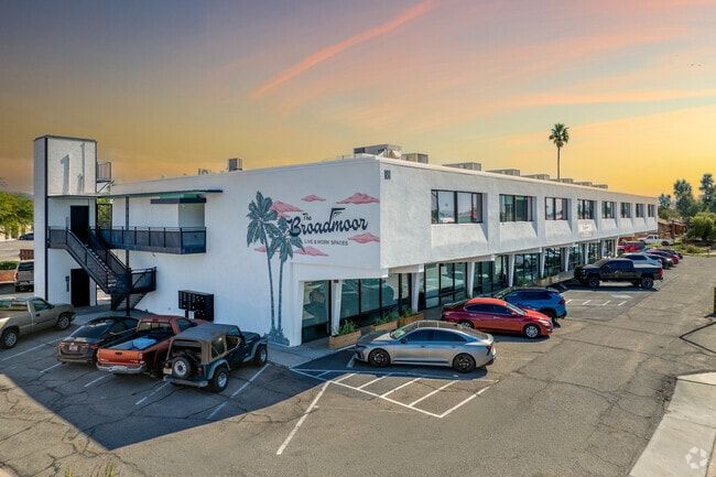 Building Photo - The Broadmoor