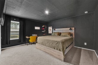 Building Photo - 22326 Mountain Pne Dr