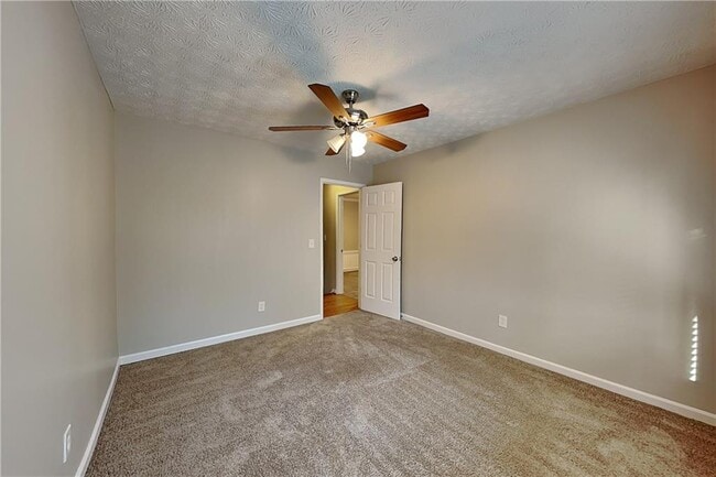 Building Photo - 1035 Atherton Ln