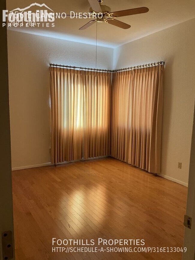 Building Photo - El Conquistador