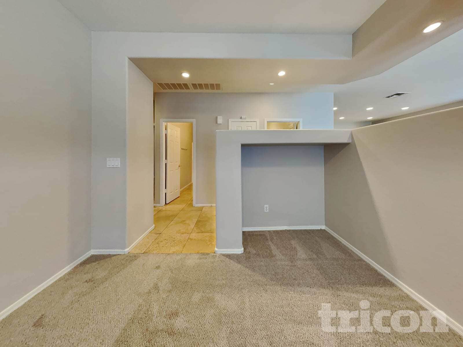 Building Photo - 12825 W Weldon Ave