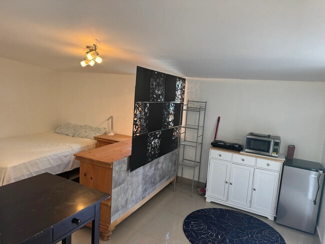 Building Photo - 1621 N 71st Ave