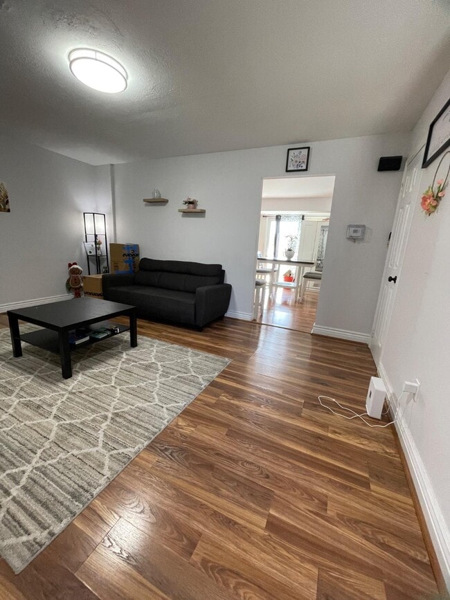 Building Photo - 5202 Magnolia Pl